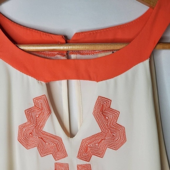 Francesca's High Neck Embroidered Tank Size Small - Picture 3 of 10